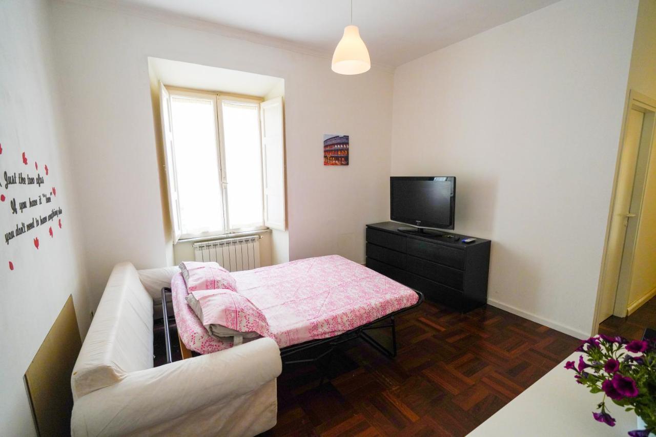 Holiday House Naiadis, Rome